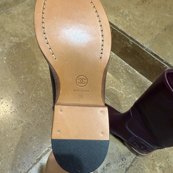 CHANEL Tan Leather Footwear main image 7